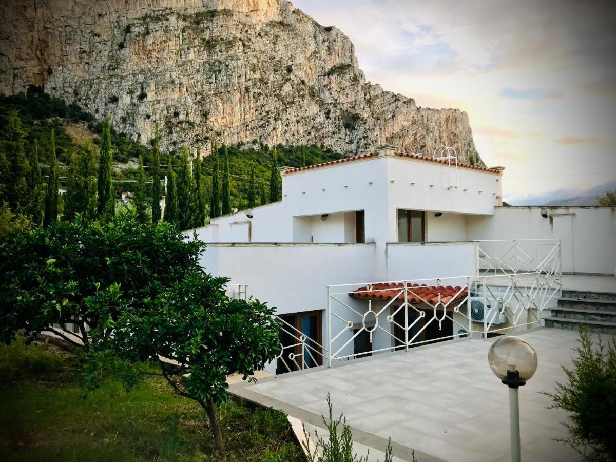 卡里尼 Al Tempio Della Pace酒店 外观 照片